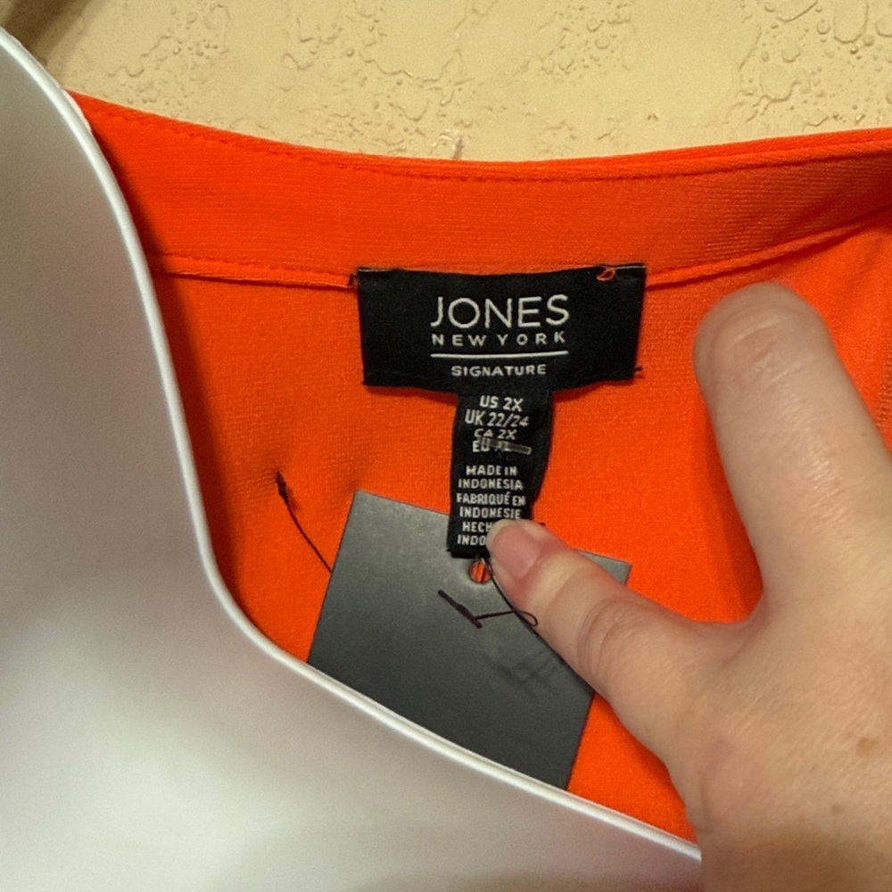 Jones New York Vivid Orange Tunic Top - Picture 2 of 9